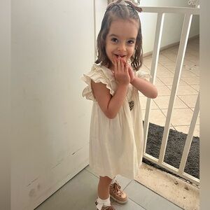 Gocco Spanish brand White Ruffled 3-4y Gocco Dress with gold details